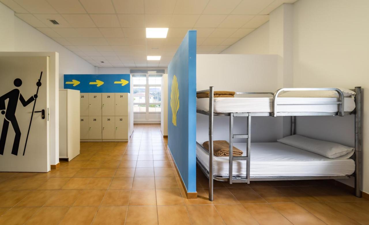 Albergue Espiritu Xacobeo O Pedrouzo Luaran gambar