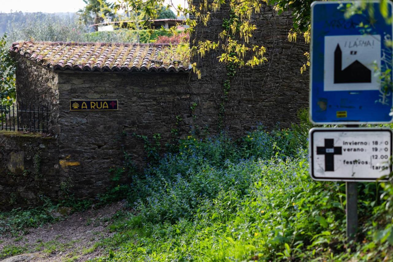Albergue Espiritu Xacobeo O Pedrouzo Luaran gambar