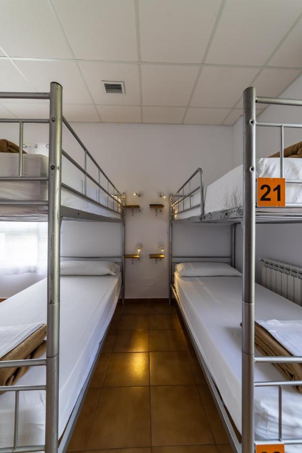 Albergue Espiritu Xacobeo O Pedrouzo Luaran gambar