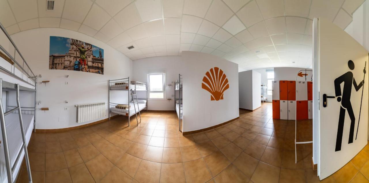 Albergue Espiritu Xacobeo O Pedrouzo Luaran gambar